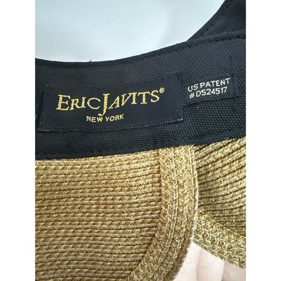 Eric Javits Champ Visor with built-in UPF 50+ - Picture 7 of 8